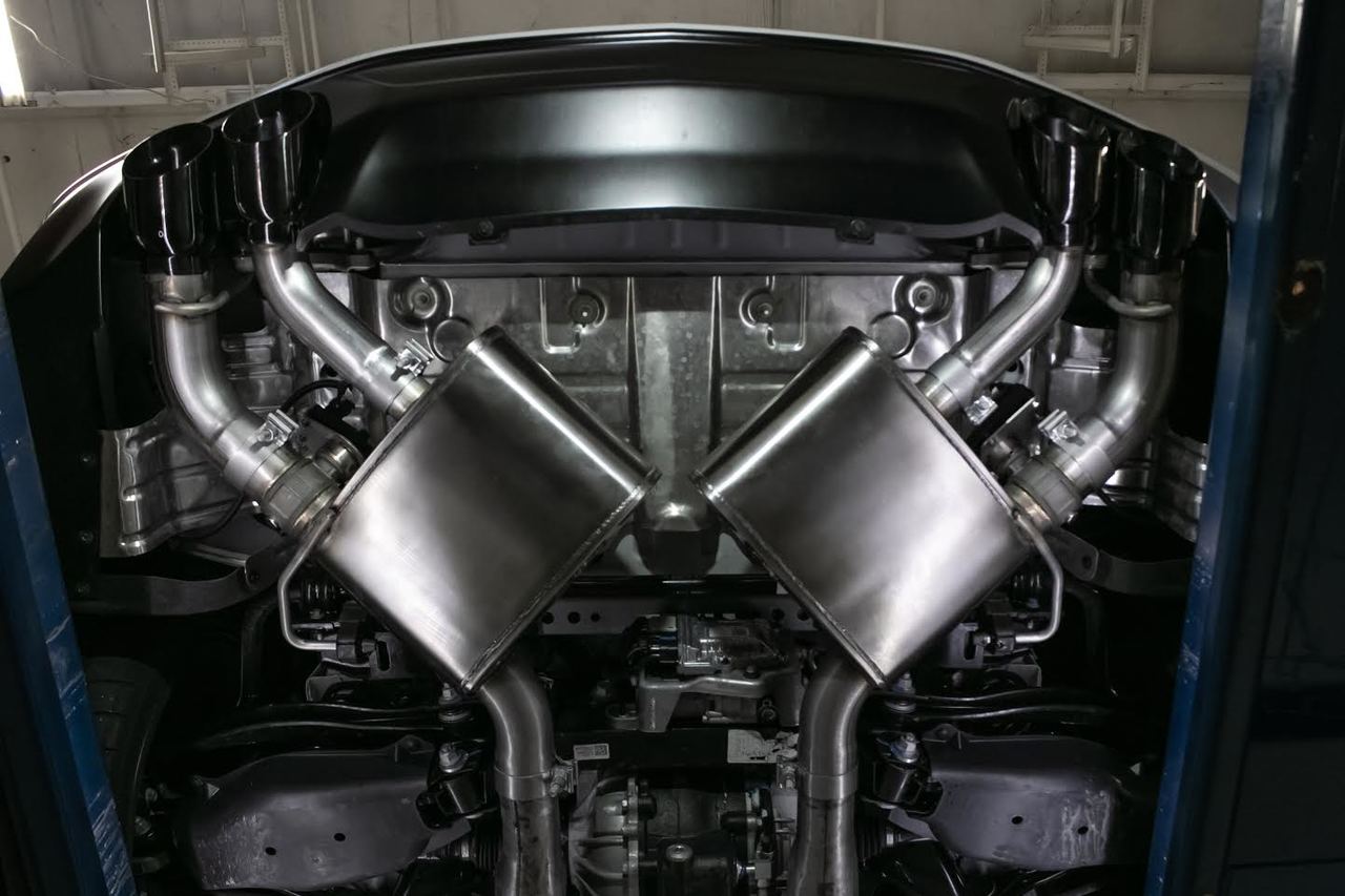 2016-2020 Camaro SS/ZL1 6.2L Corsa Performance Black Extreme Axleback Exhaust System w/Factory NPP Valves
